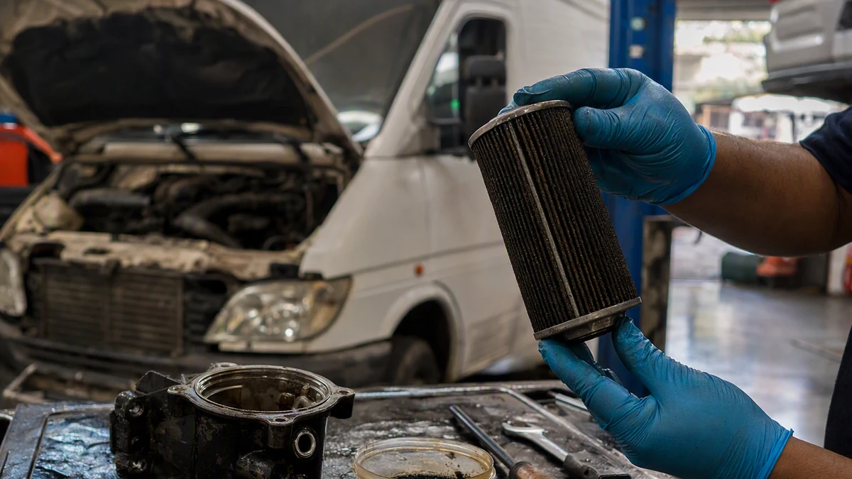 Diesel B16 adiado: o que muda (e o que não muda) na oficina